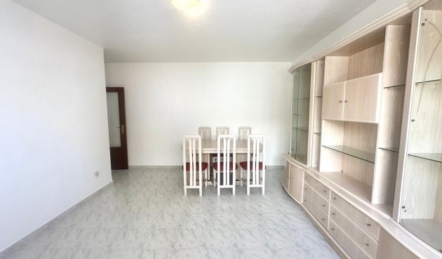 Resale - Apartment -
Torrevieja - Estacion De Autobuses