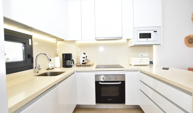 Resale - Apartment -
Torrevieja - Costa Blanca