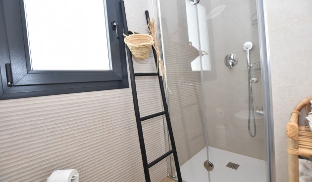 Resale - Apartment -
Torrevieja - Costa Blanca