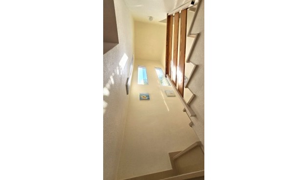 Resale - Villa -
Orihuela - Inland