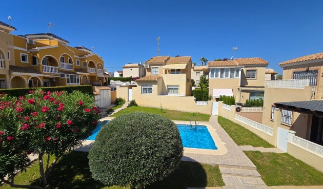 Resale - Villa -
Orihuela - Inland