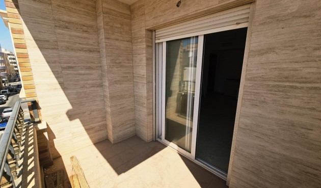 Resale - Apartment -
Torrevieja
