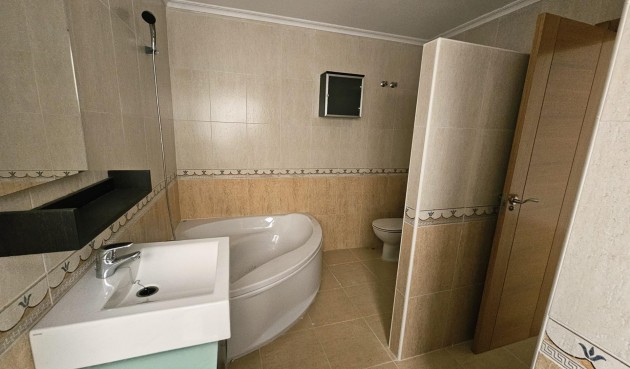 Resale - Apartment -
Torrevieja