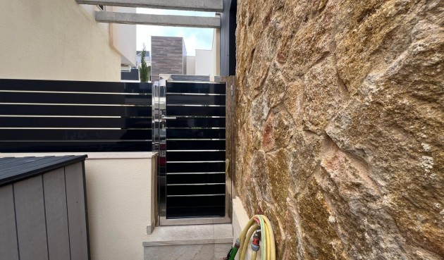 Resale - Villa -
Orihuela Costa - Lomas de Cabo Roig