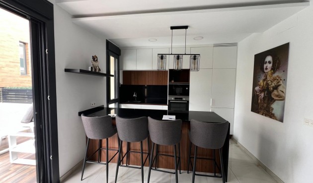 Resale - Villa -
Orihuela Costa - Lomas de Cabo Roig