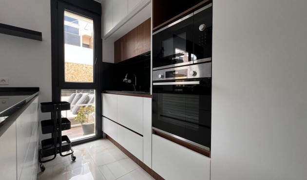 Resale - Villa -
Orihuela Costa - Lomas de Cabo Roig