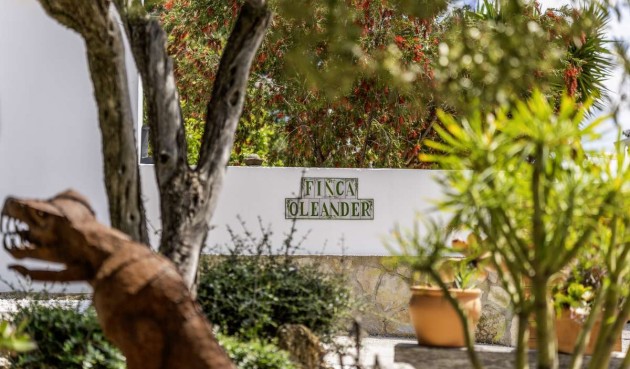 Resale - Villa -
Murla - Inland