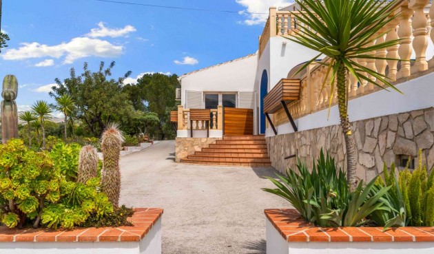 Resale - Villa -
Murla - Inland