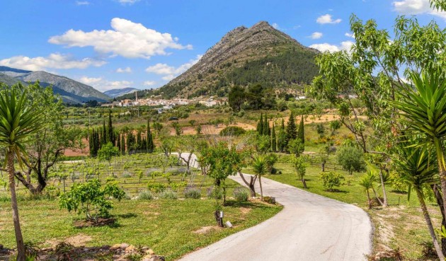 Resale - Villa -
Murla - Inland