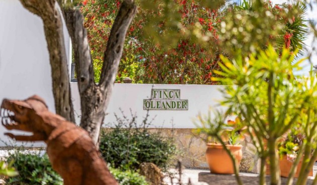 Resale - Villa -
Murla - Inland