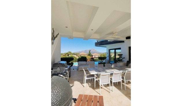 Resale - Villa -
Jávea - Costa Blanca