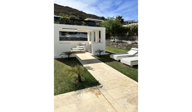 Resale - Villa -
Jávea - Costa Blanca