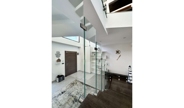 Resale - Villa -
Jávea - Costa Blanca