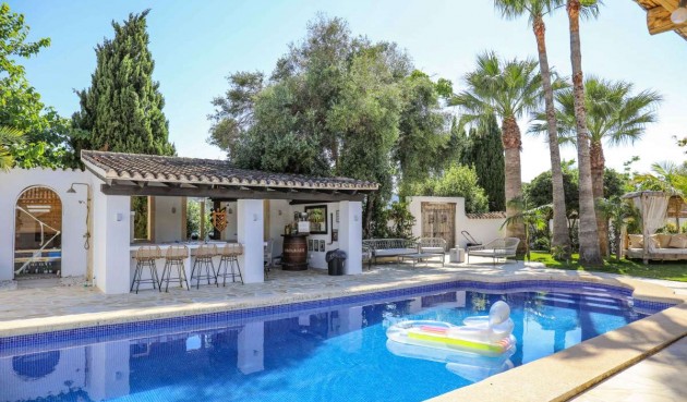 Brukt - Villa -
Jesus Pobre - Inland