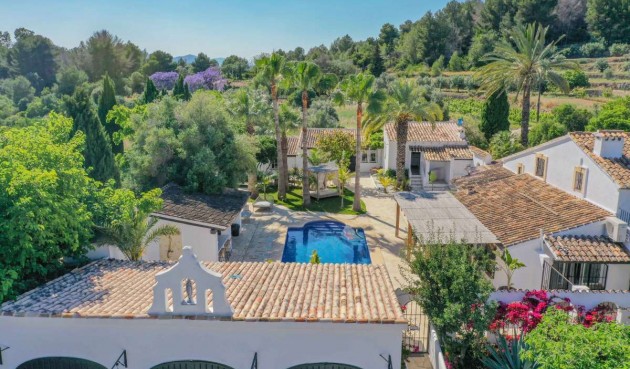 Brukt - Villa -
Jesus Pobre - Inland