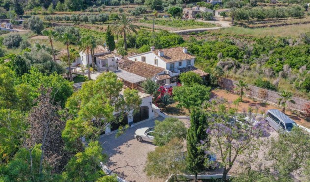 Brukt - Villa -
Jesus Pobre - Inland