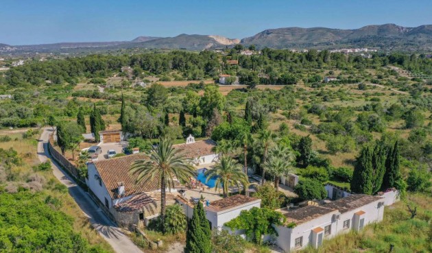 Brukt - Villa -
Jesus Pobre - Inland