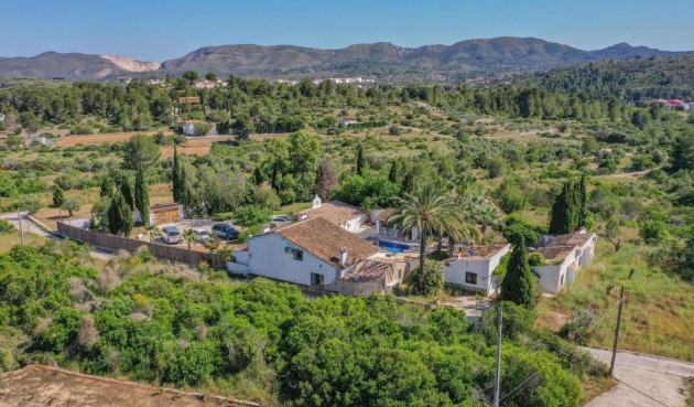 Brukt - Villa -
Jesus Pobre - Inland