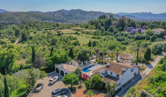 Brukt - Villa -
Jesus Pobre - Inland