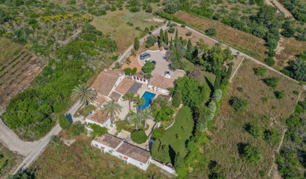 Brukt - Villa -
Jesus Pobre - Inland