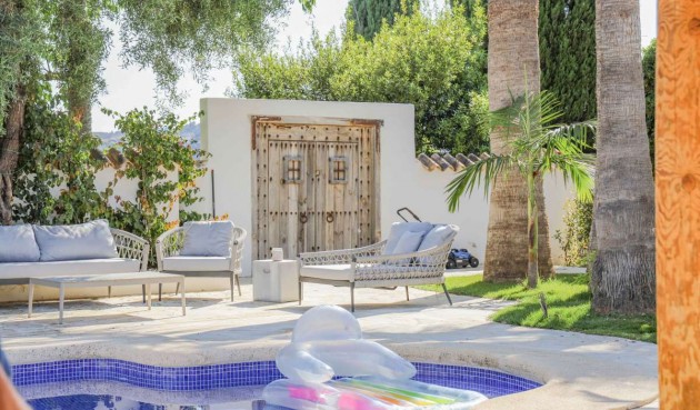 Brukt - Villa -
Jesus Pobre - Inland