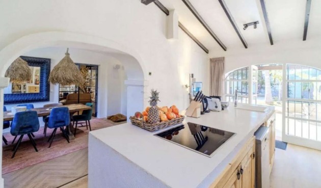 Brukt - Villa -
Jesus Pobre - Inland