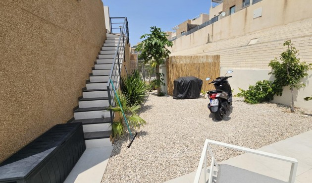 Resale - Villa -
Orihuela Costa - La Regia