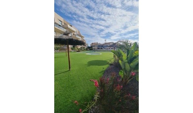 Resale - Villa -
Orihuela Costa - La Regia