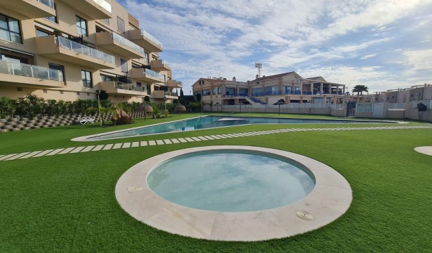 Resale - Villa -
Orihuela Costa - La Regia