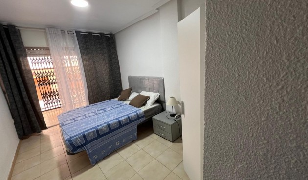 Resale - Apartment -
Torrevieja - Playa del Cura