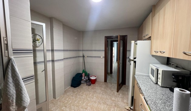 Resale - Apartment -
Torrevieja - Playa del Cura