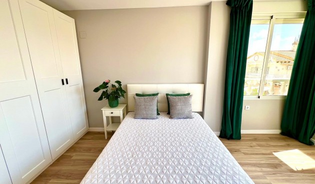 Återförsäljning - Town House -
Orihuela - Urbanización Perla Del Mar