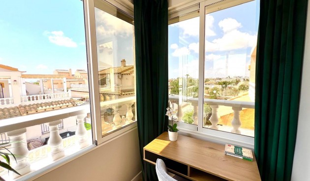 Återförsäljning - Town House -
Orihuela - Urbanización Perla Del Mar