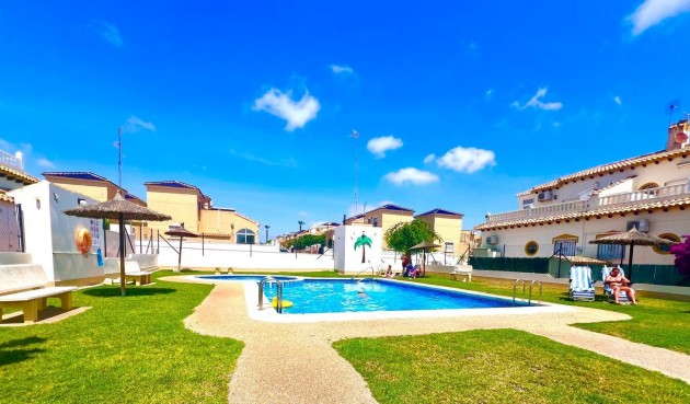 Återförsäljning - Town House -
Orihuela - Urbanización Perla Del Mar