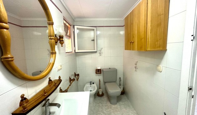 Brukt - Apartment -
Torrevieja - Centro