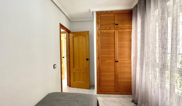 Resale - Apartment -
Torrevieja - Playa del Cura