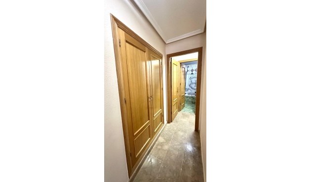 Återförsäljning - Apartment -
Torrevieja