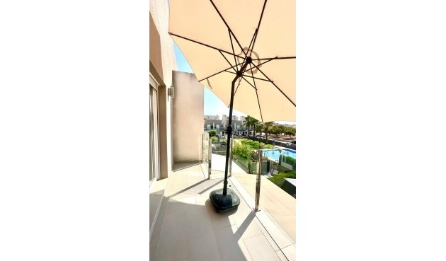 Resale - Town House -
Torrevieja - aguas nuevas