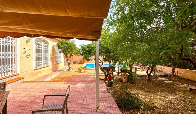 Resale - Villa -
Torrevieja - Los Balcones - Los Altos del Edén