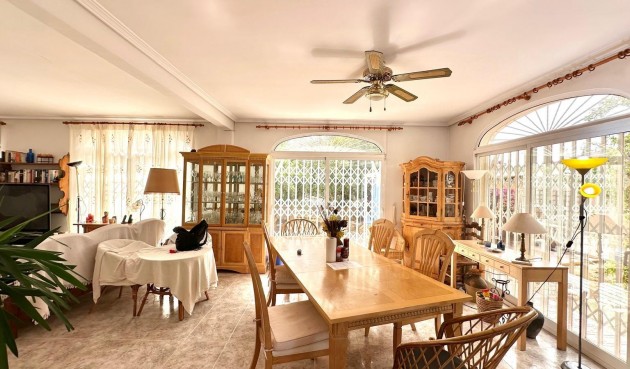 Resale - Villa -
Torrevieja - Los Balcones - Los Altos del Edén