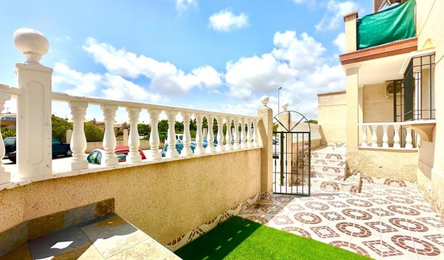 Resale - Apartment -
Orihuela Costa - Playa Flamenca