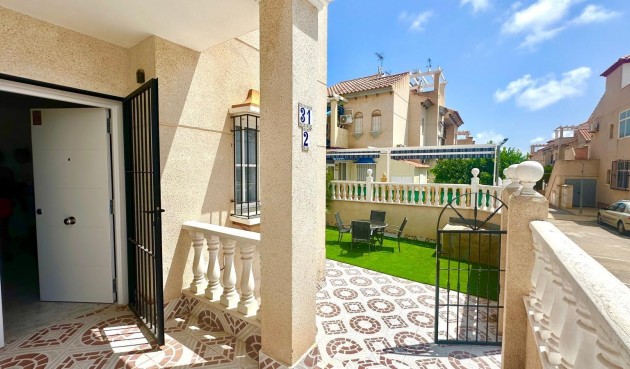 Resale - Apartment -
Orihuela Costa - Playa Flamenca