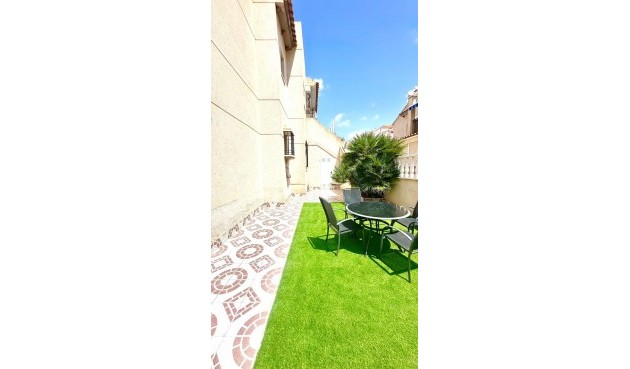 Resale - Apartment -
Orihuela Costa - Playa Flamenca