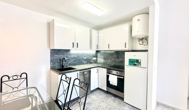Resale - Apartment -
Orihuela Costa - Playa Flamenca