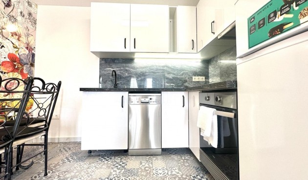 Resale - Apartment -
Orihuela Costa - Playa Flamenca