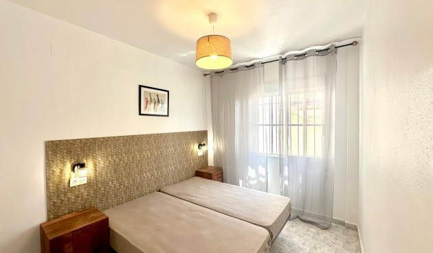 Resale - Apartment -
Orihuela Costa - Playa Flamenca