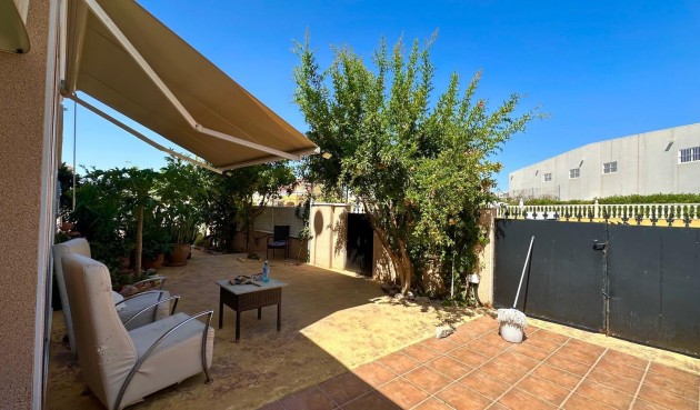 Reventa - Villa -
Orihuela Costa - La Regia