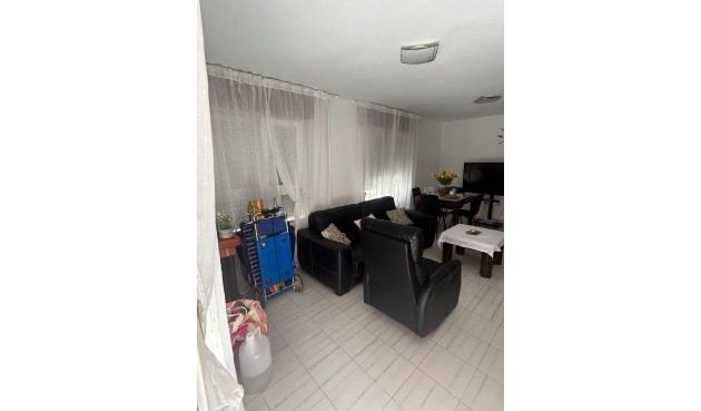 Brukt - Town House -
Torrevieja - Centro
