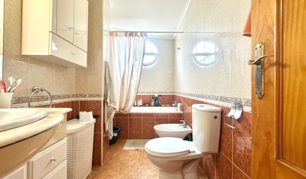 Återförsäljning - Apartment -
Torrevieja