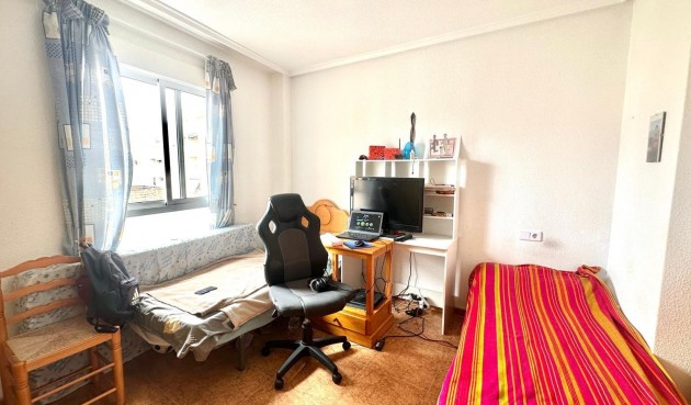 Återförsäljning - Apartment -
Torrevieja